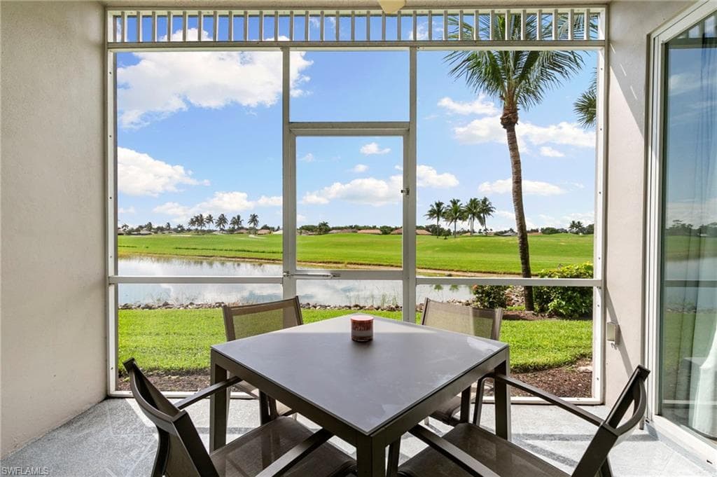 7935 Mahogany Run Ln 716, Naples, FL 34113-29