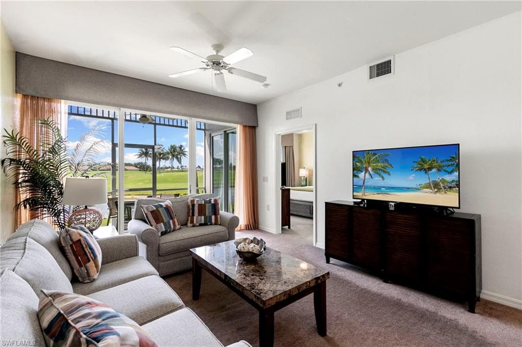 7935 Mahogany Run Ln 716, Naples, FL 34113-7
