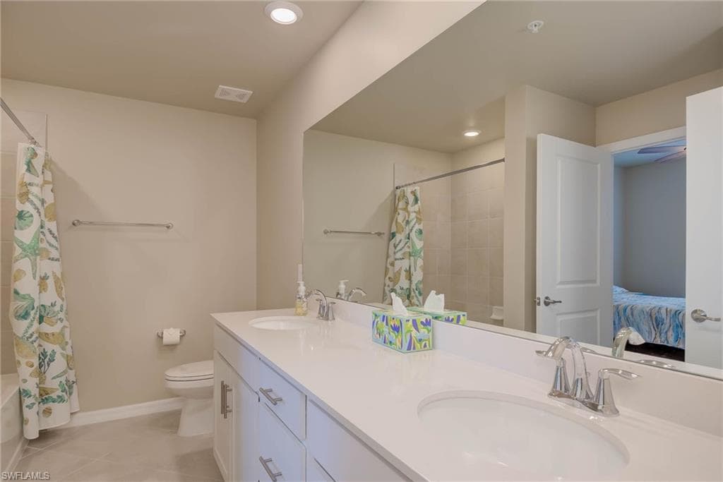 5715 Double Eagle Cir 4421, Ave Maria, FL 34142-20