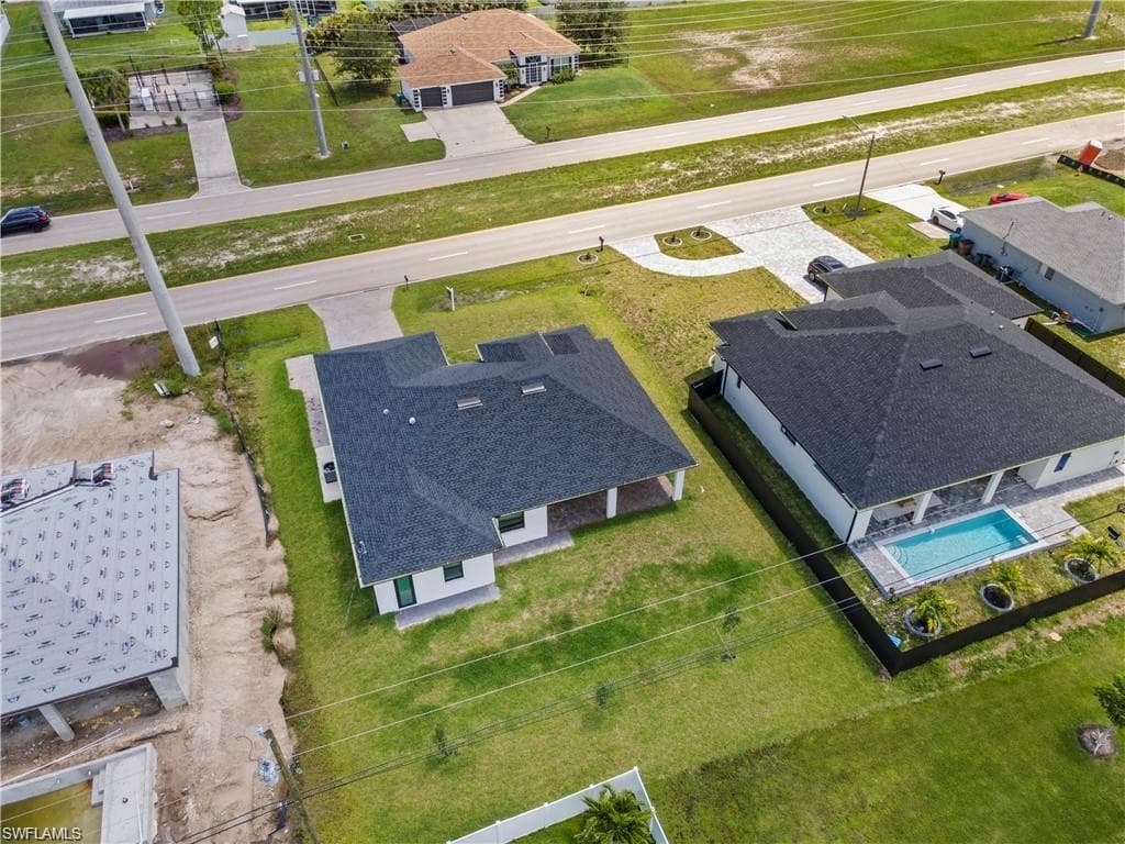 209 Kismet Pkwy E, Cape Coral, FL 33909-31