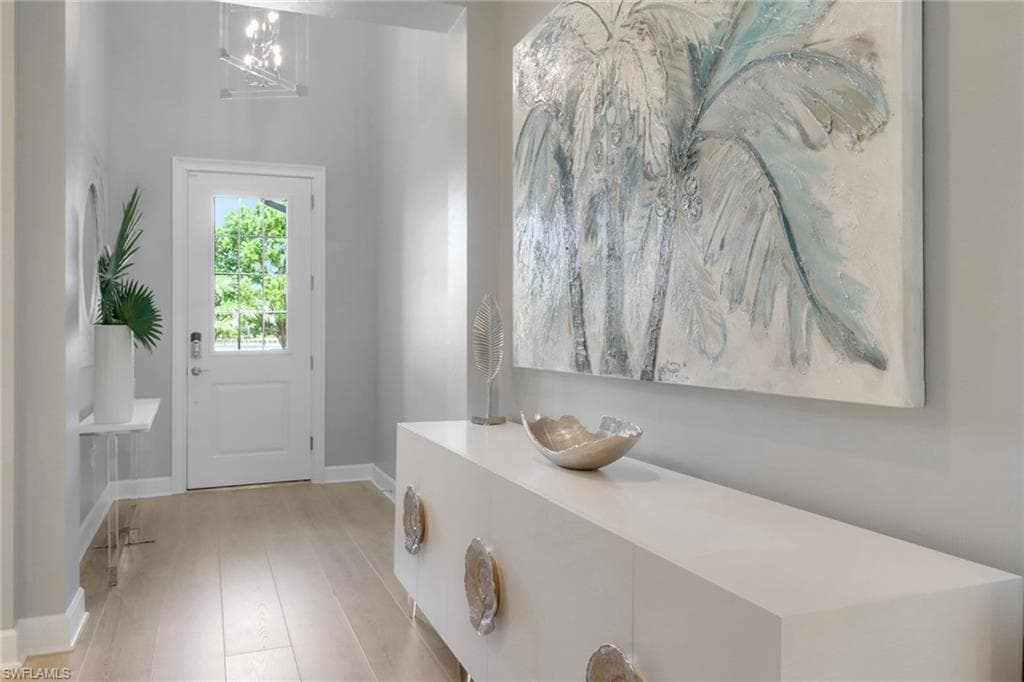 6225 Antigua Way, Naples, FL 34113-4