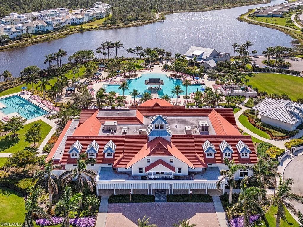 6225 Antigua Way, Naples, FL 34113-51