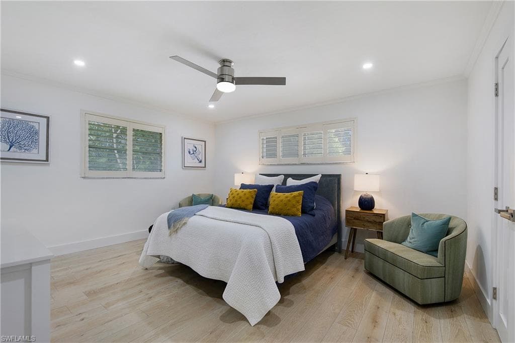 1600 Curlew Ave, Naples, FL 34102-12