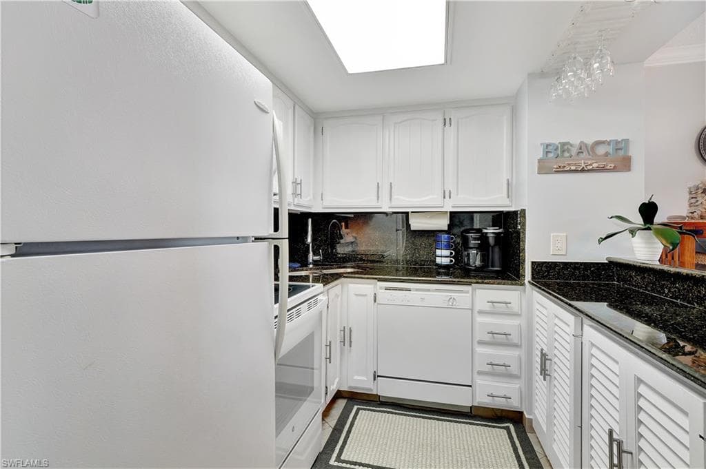 180 Seaview Ct 103, Marco Island, FL 34145-13