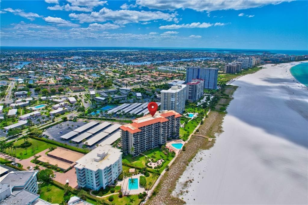180 Seaview Ct 103, Marco Island, FL 34145-40