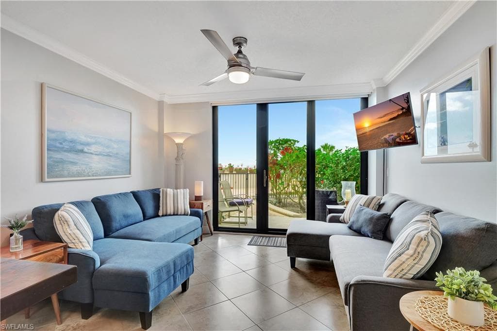 180 Seaview Ct 103, Marco Island, FL 34145-5