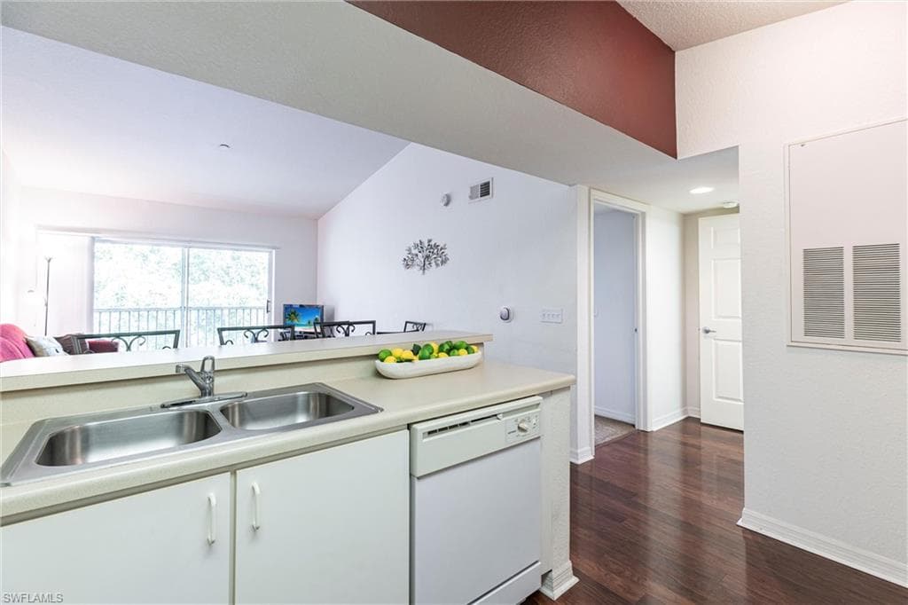 8274 Key Royal Cir 1036, Naples, FL 34119-13