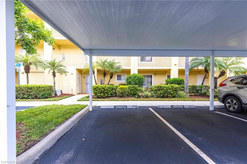 8274 Key Royal Cir 1036, Naples, FL 34119-27