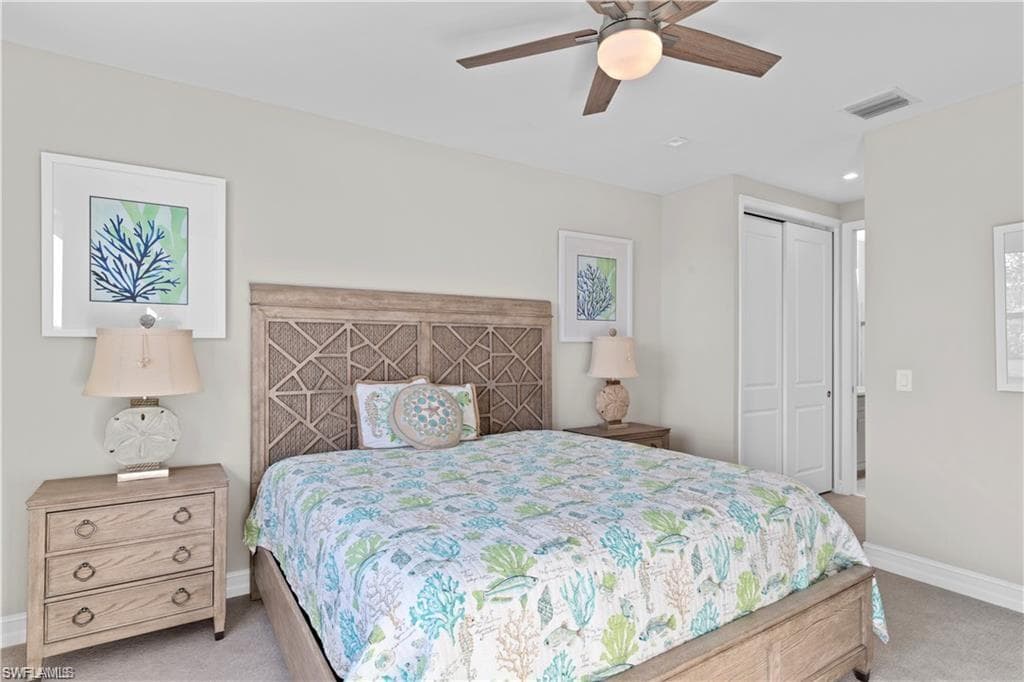7556 Carnegie Way, Naples, FL 34119-9