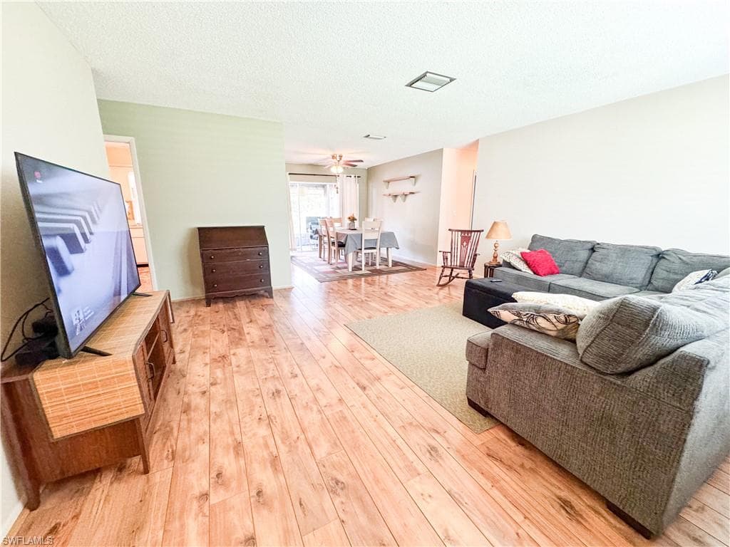 2437 La Salle Ave, Fort Myers, FL 33907-8