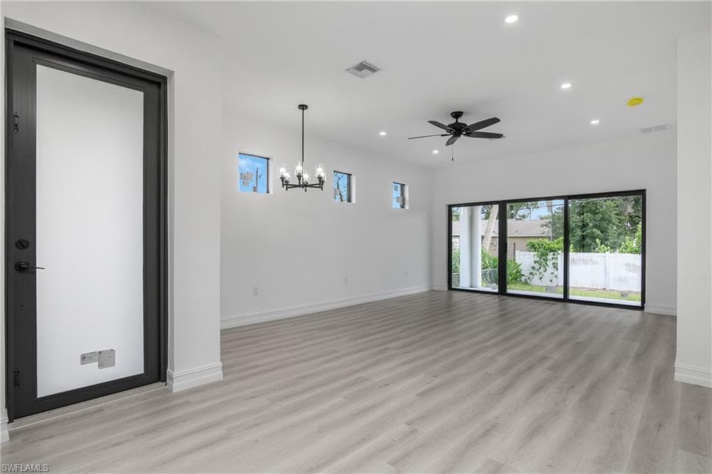 14341 Trinidad St, Fort Myers, FL 33905-5