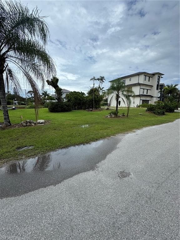 27555 Big Bend Rd, Bonita Springs, FL 34134-3