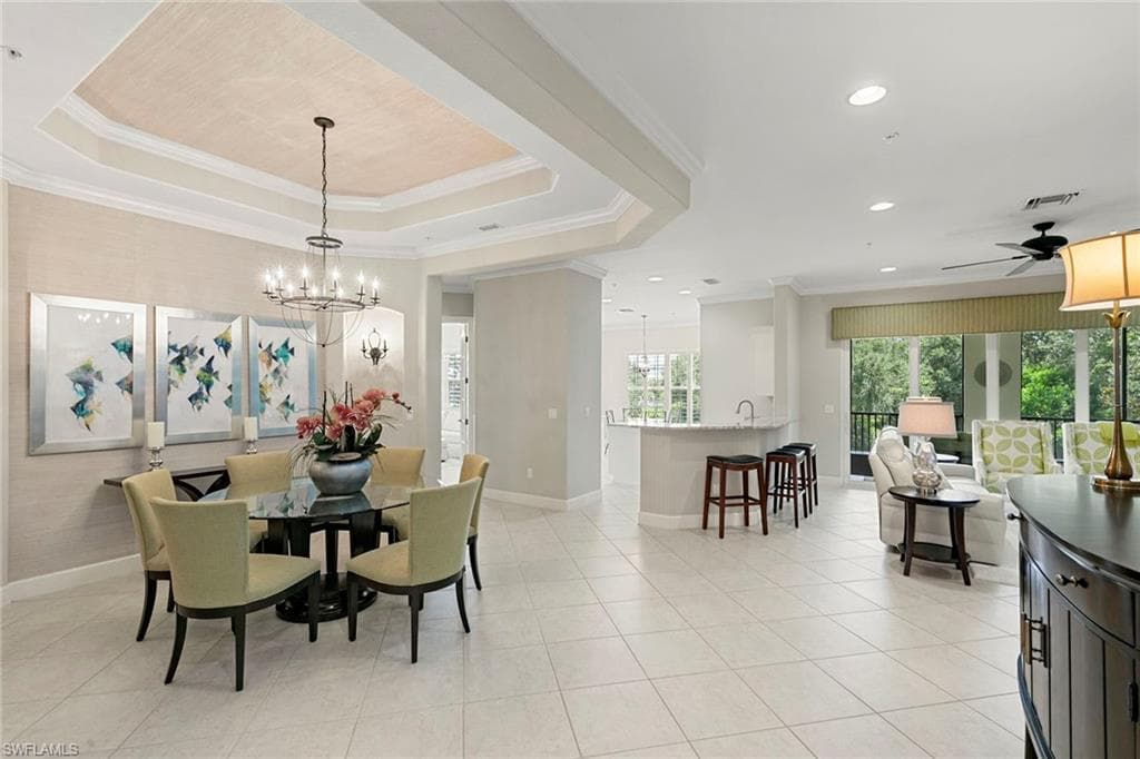 8085 Players Cove Dr 201, Naples, FL 34113-14