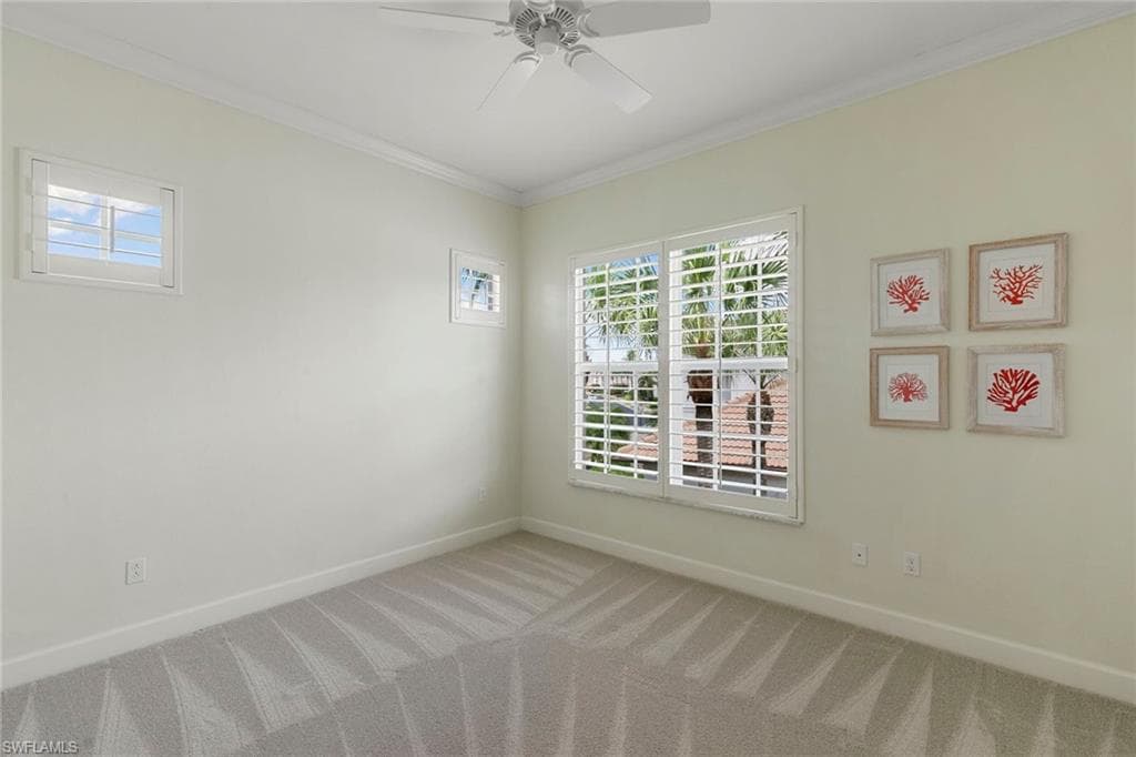 8085 Players Cove Dr 201, Naples, FL 34113-33