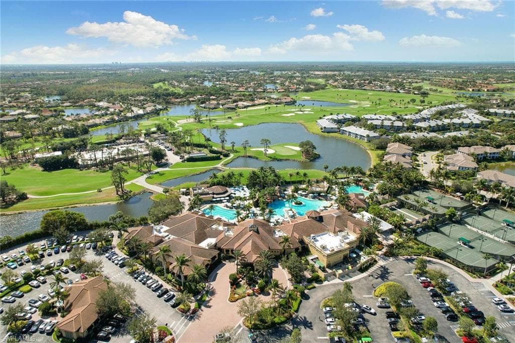 8085 Players Cove Dr 201, Naples, FL 34113-45