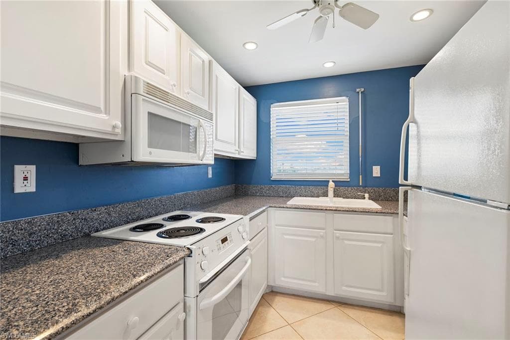 1200 Edington Pl A404, Marco Island, FL 34145-11