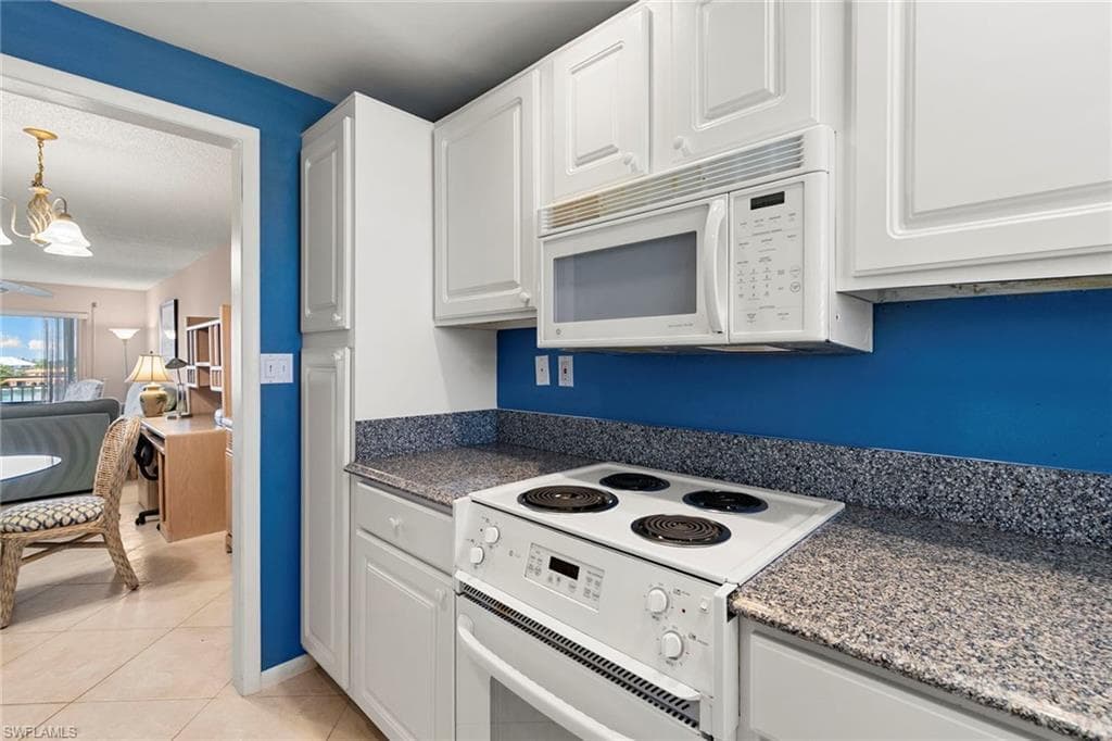 1200 Edington Pl A404, Marco Island, FL 34145-12