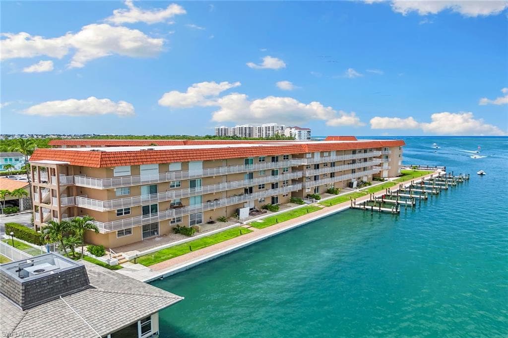 1200 Edington Pl A404, Marco Island, FL 34145-35