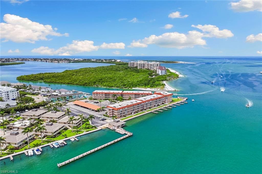 1200 Edington Pl A404, Marco Island, FL 34145-36