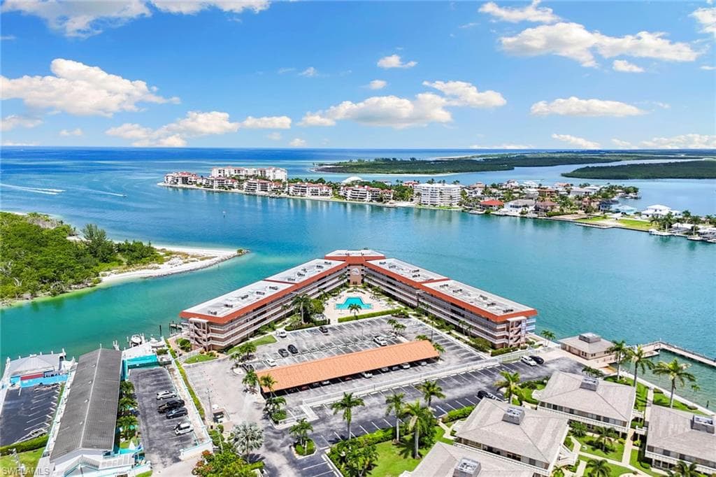 1200 Edington Pl A404, Marco Island, FL 34145-3