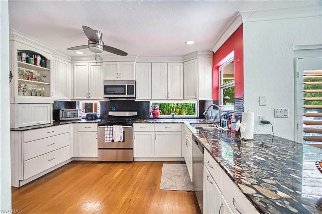 2727 66th St SW, Naples, FL 34105-17