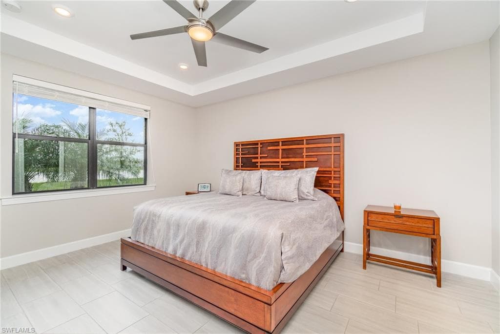 19604 Utopia Ln, Estero, FL 33928-8