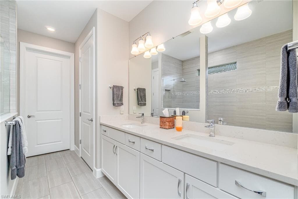 19604 Utopia Ln, Estero, FL 33928-10