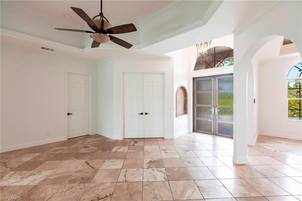 3223 4th Ave NE, Naples, FL 34120-10
