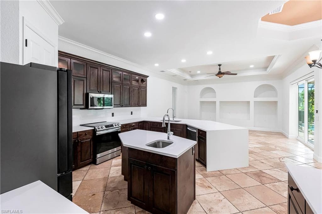 3223 4th Ave NE, Naples, FL 34120-13