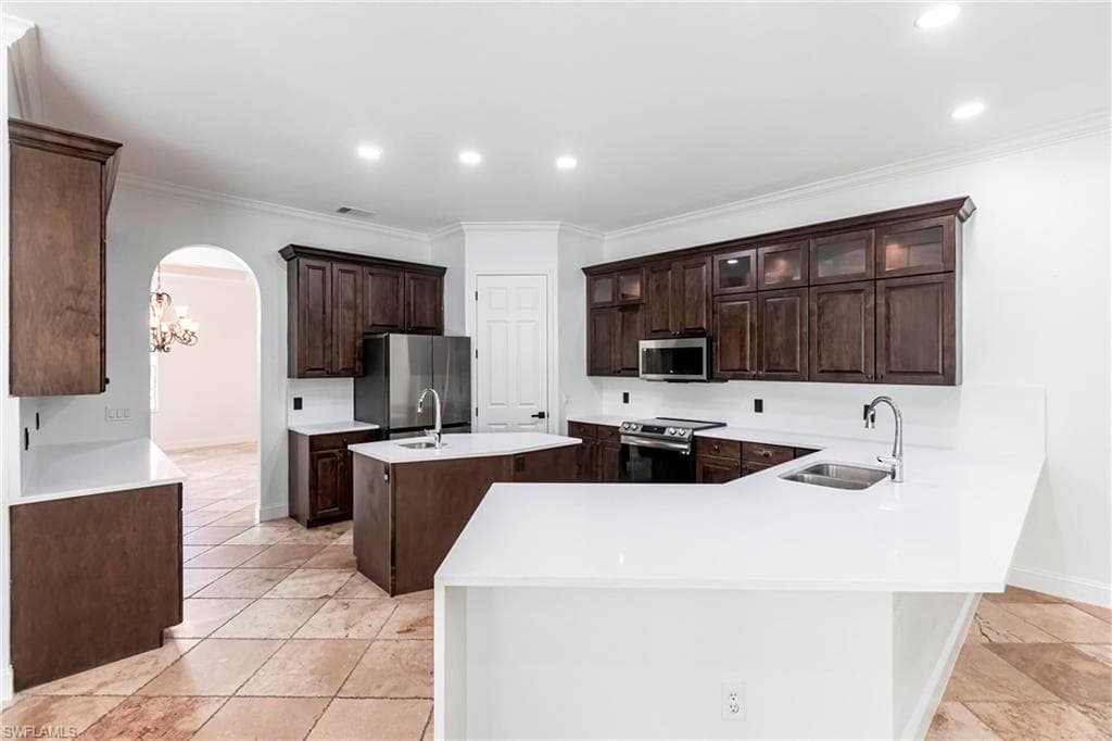 3223 4th Ave NE, Naples, FL 34120-14