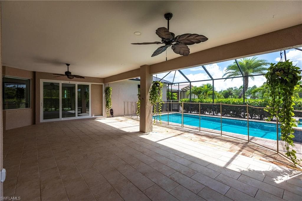 3223 4th Ave NE, Naples, FL 34120-6