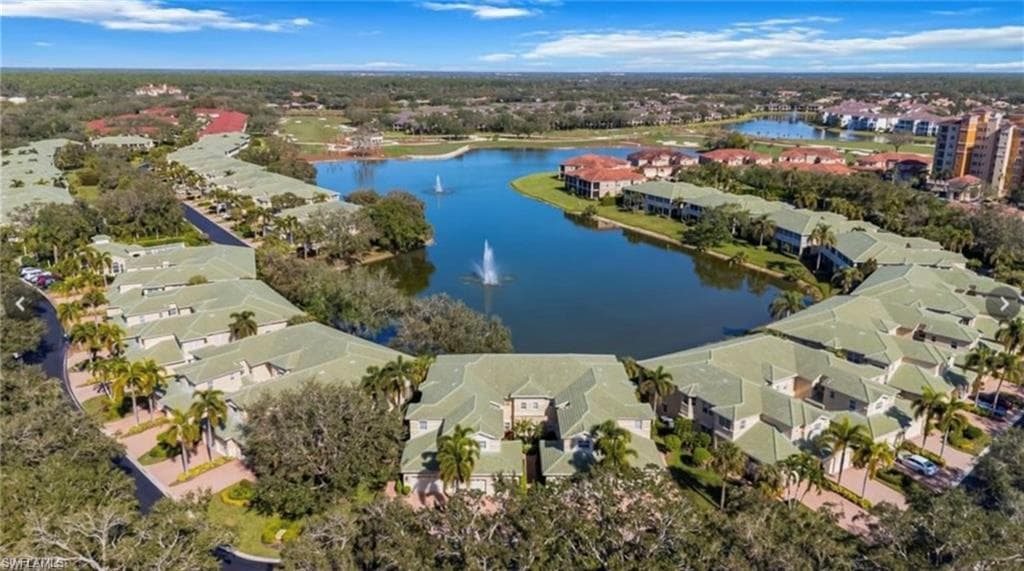 608 Vintage Reserve Ln 24a, Naples, FL 34119-1