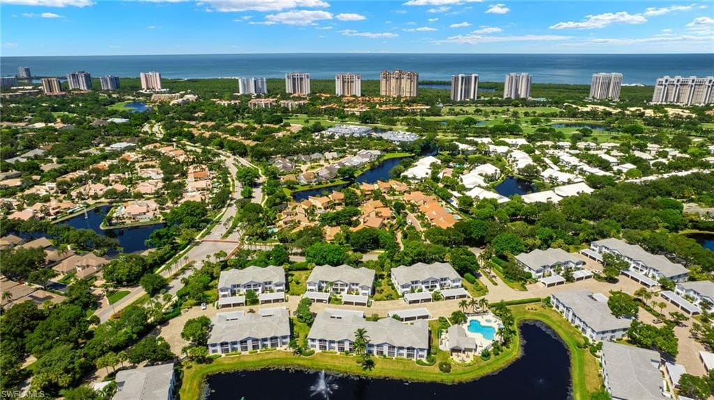 824 Tanbark Dr 104, Naples, FL 34108-16