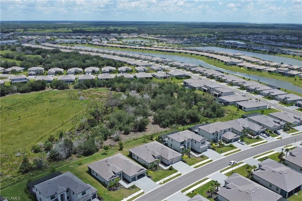 11035 Pebble Springs Run, Fort Myers, FL 33913-44