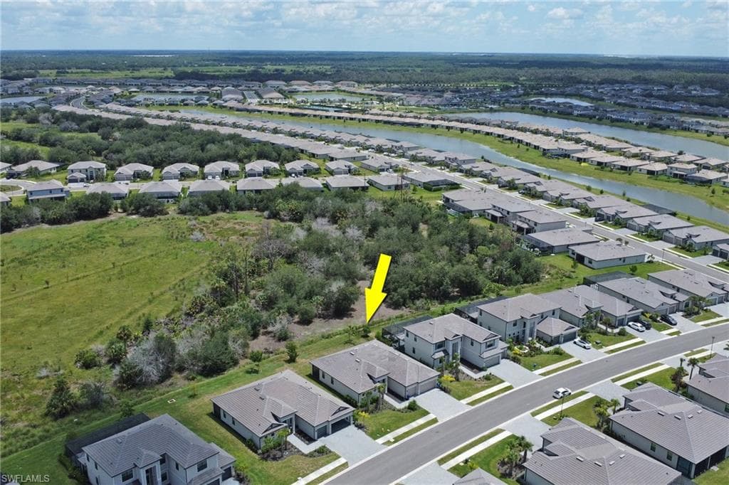 11035 Pebble Springs Run, Fort Myers, FL 33913-45