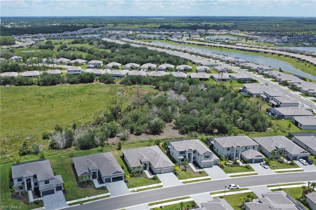 11035 Pebble Springs Run, Fort Myers, FL 33913-46