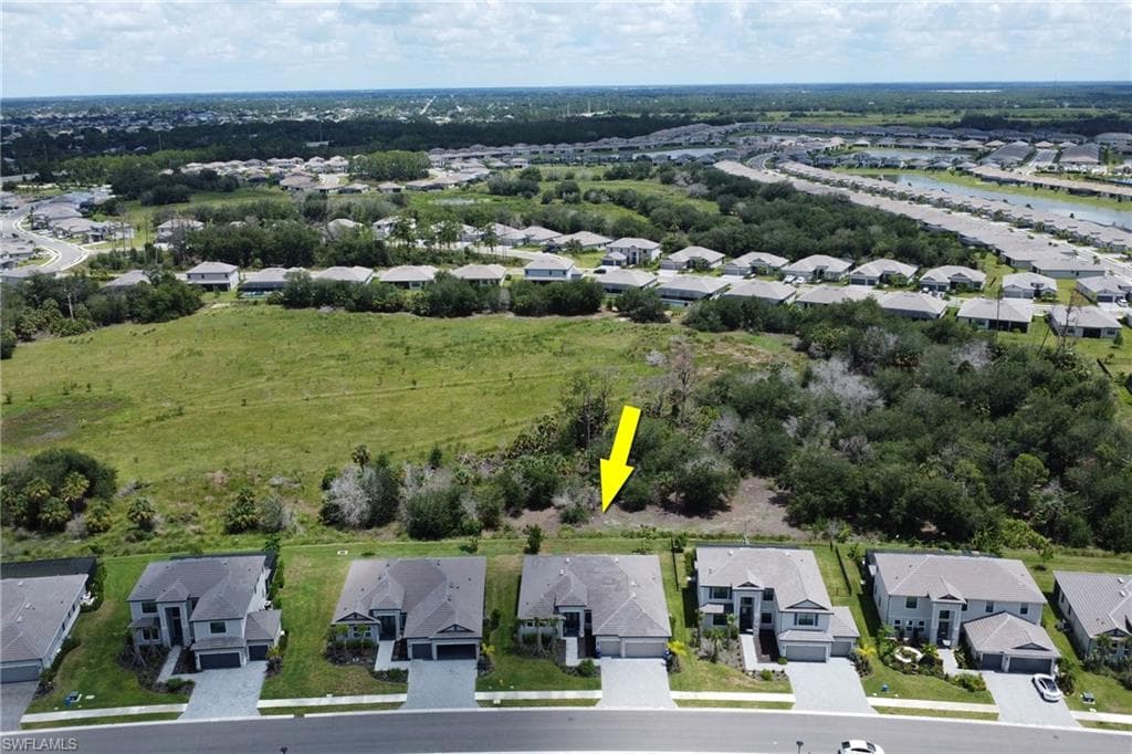 11035 Pebble Springs Run, Fort Myers, FL 33913-49