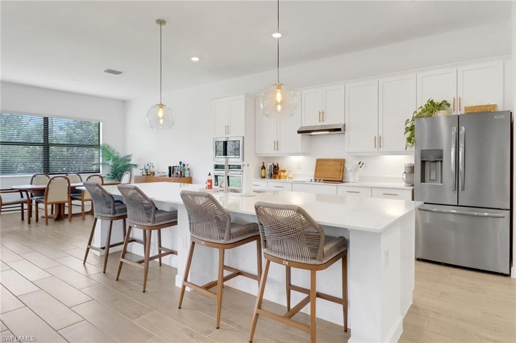 11035 Pebble Springs Run, Fort Myers, FL 33913-7