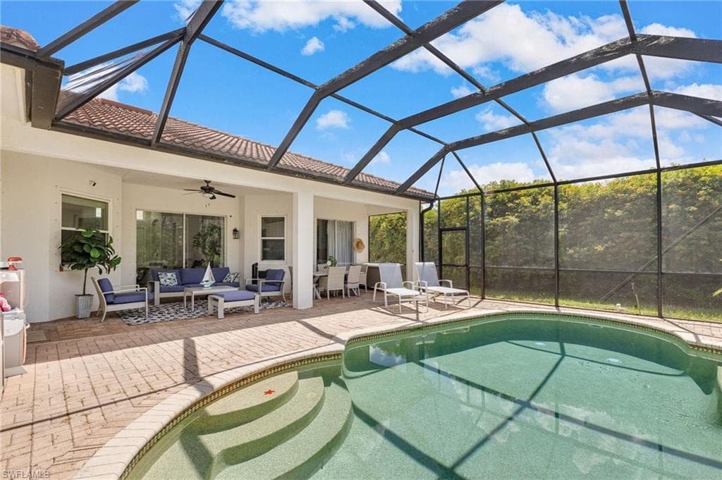 2991 20th Ave NE, Naples, FL 34120-23