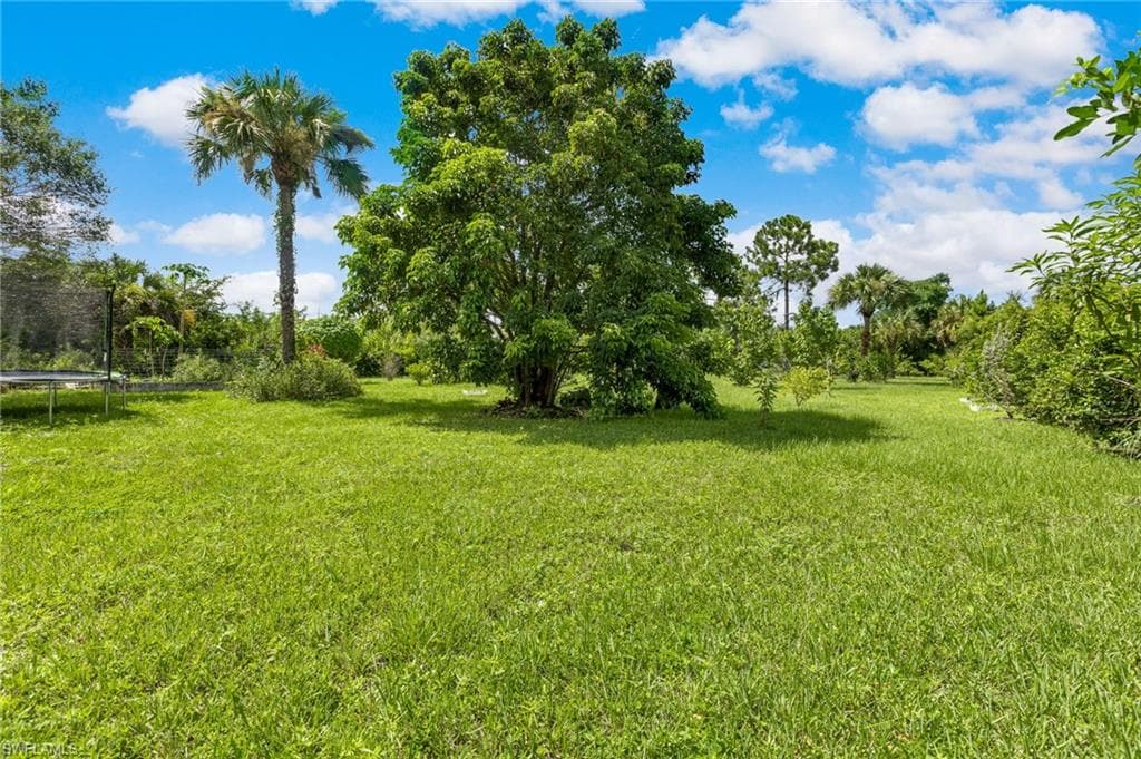 2991 20th Ave NE, Naples, FL 34120-25