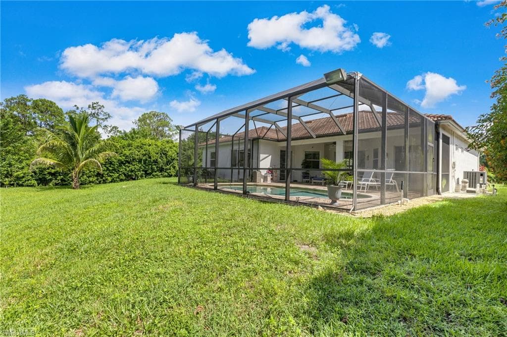 2991 20th Ave NE, Naples, FL 34120-26