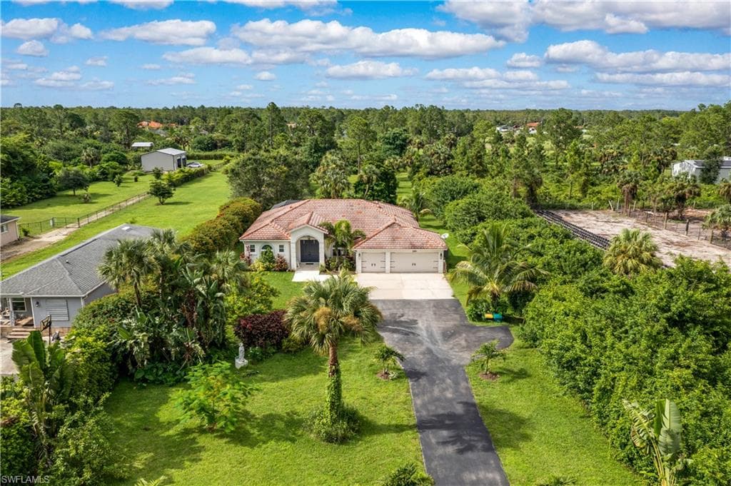2991 20th Ave NE, Naples, FL 34120-27