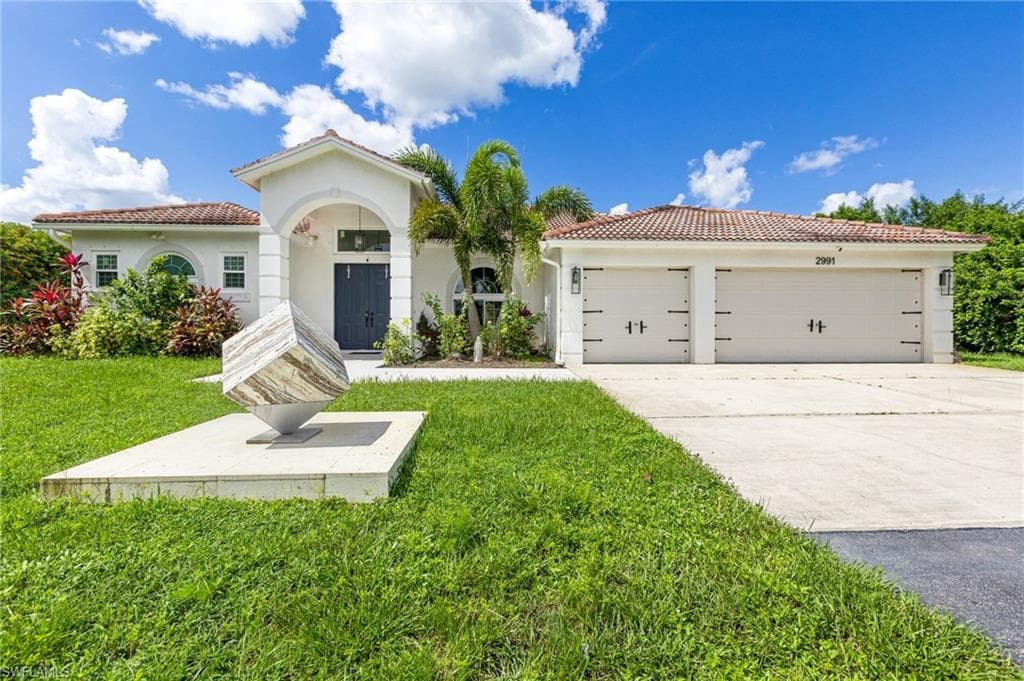2991 20th Ave NE, Naples, FL 34120-2