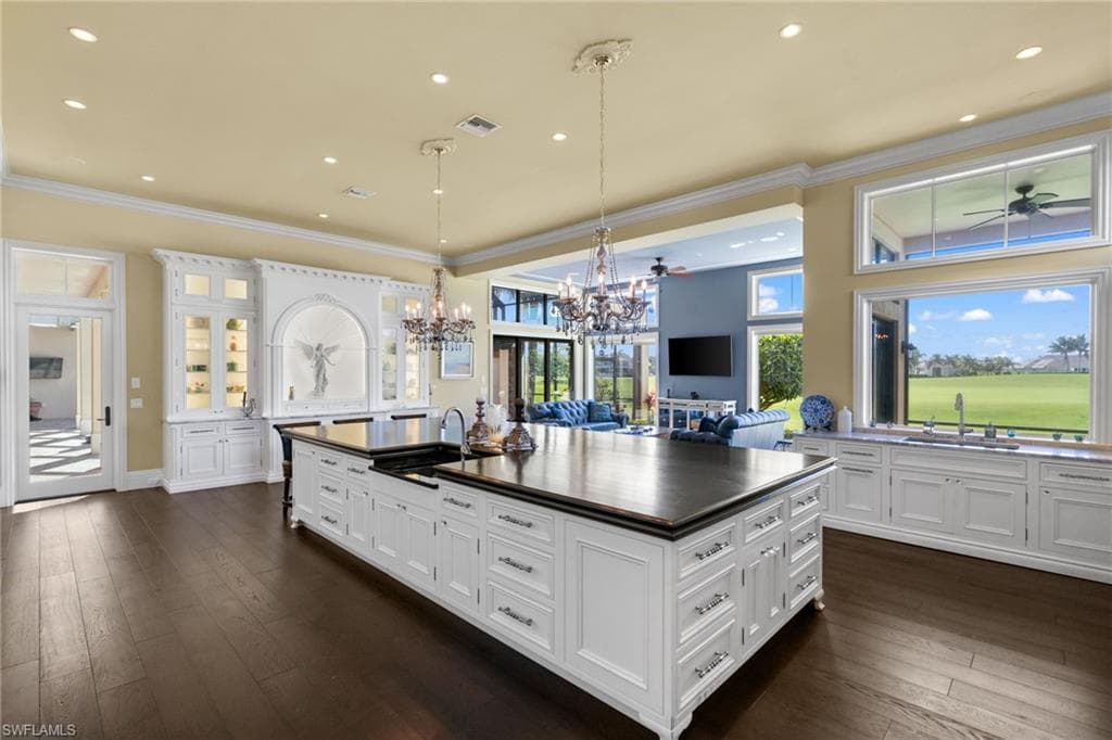 16740 Prato Way, Naples, FL 34110-6
