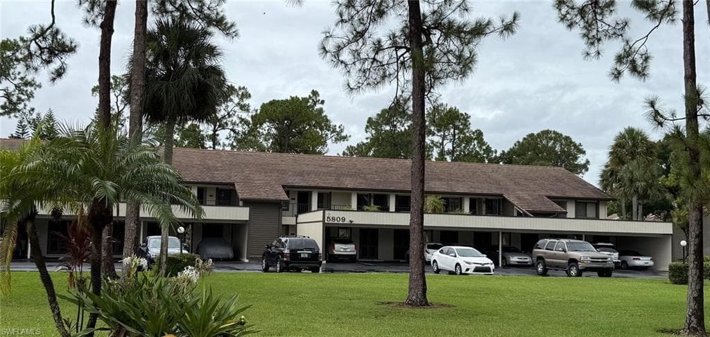 5809 Rattlesnake Hamm Rd 201, Naples, FL 34113-2