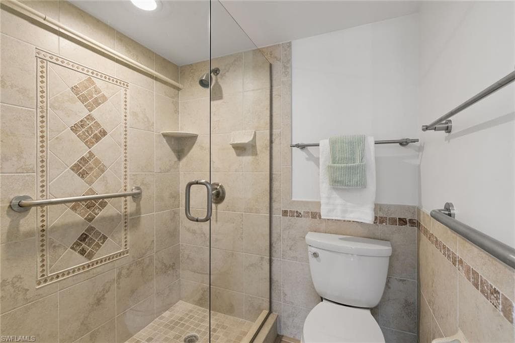 788 Park Shore Dr H20, Naples, FL 34103-8