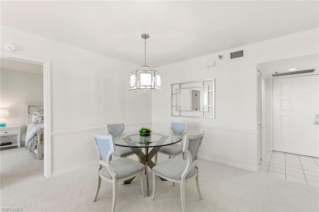 5501 Heron Point Dr 303, Naples, FL 34108-10