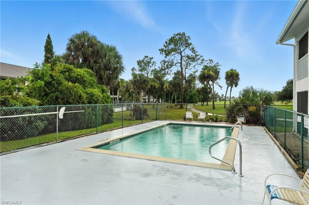 2231 5th St 207, Lehigh Acres, FL 33936-3