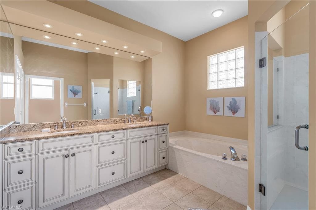 12802 Vista Pine Cir, Fort Myers, FL 33913-15