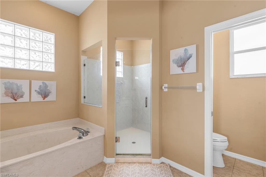 12802 Vista Pine Cir, Fort Myers, FL 33913-16